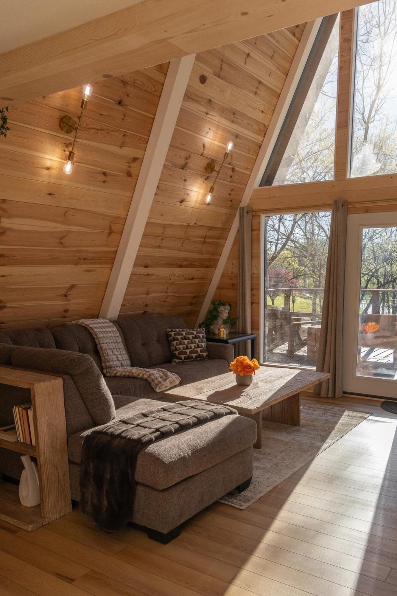 Valhalla Cabins Aframes With Hot Tubs & Sauna Cosby Exterior photo